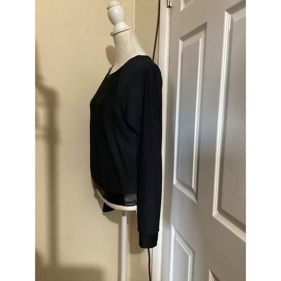 Koral Women Black Honeycomb Mesh Satin Trim Long Sleeve Activewear Top Small - Picture 2 of 8